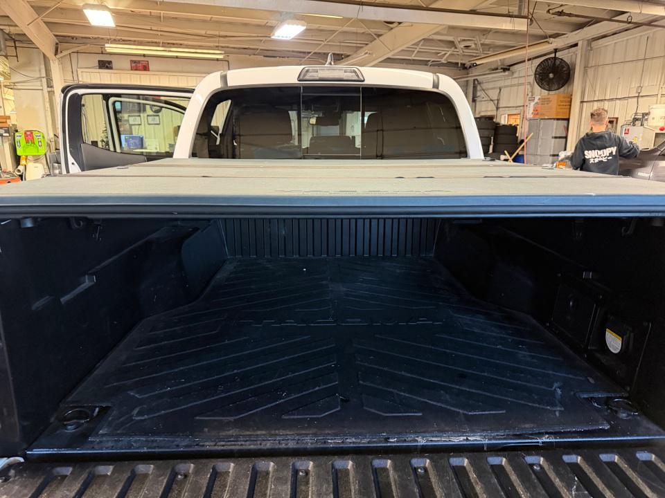 2019 Toyota Tacoma TRD Sport - Photo 19