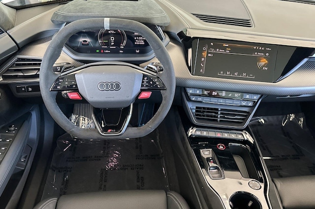 2026 Audi RS e-tron GT Performance Base - Photo 13