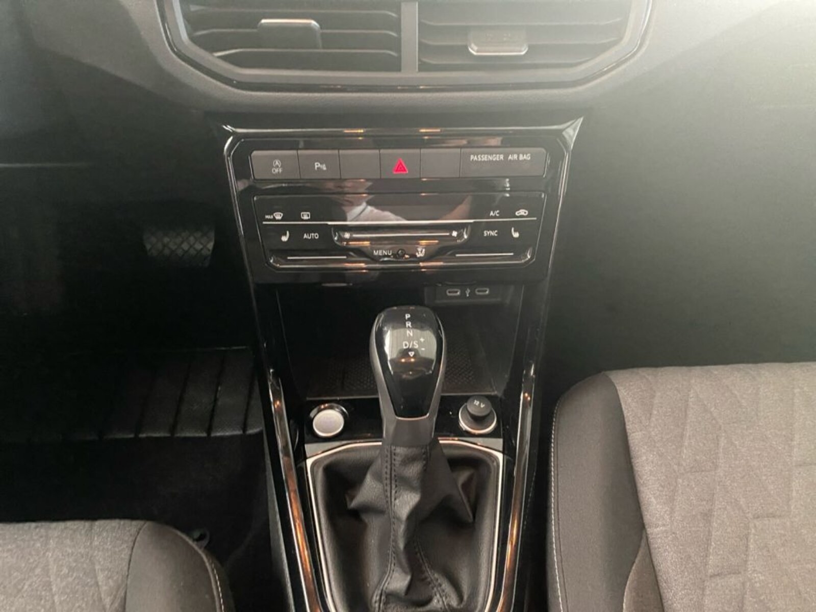Volkswagen T-Cross – Bild 10