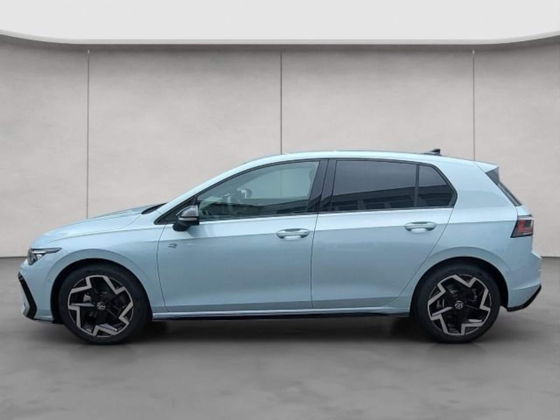 Volkswagen Golf R-Line