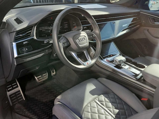 2023 Audi SQ8