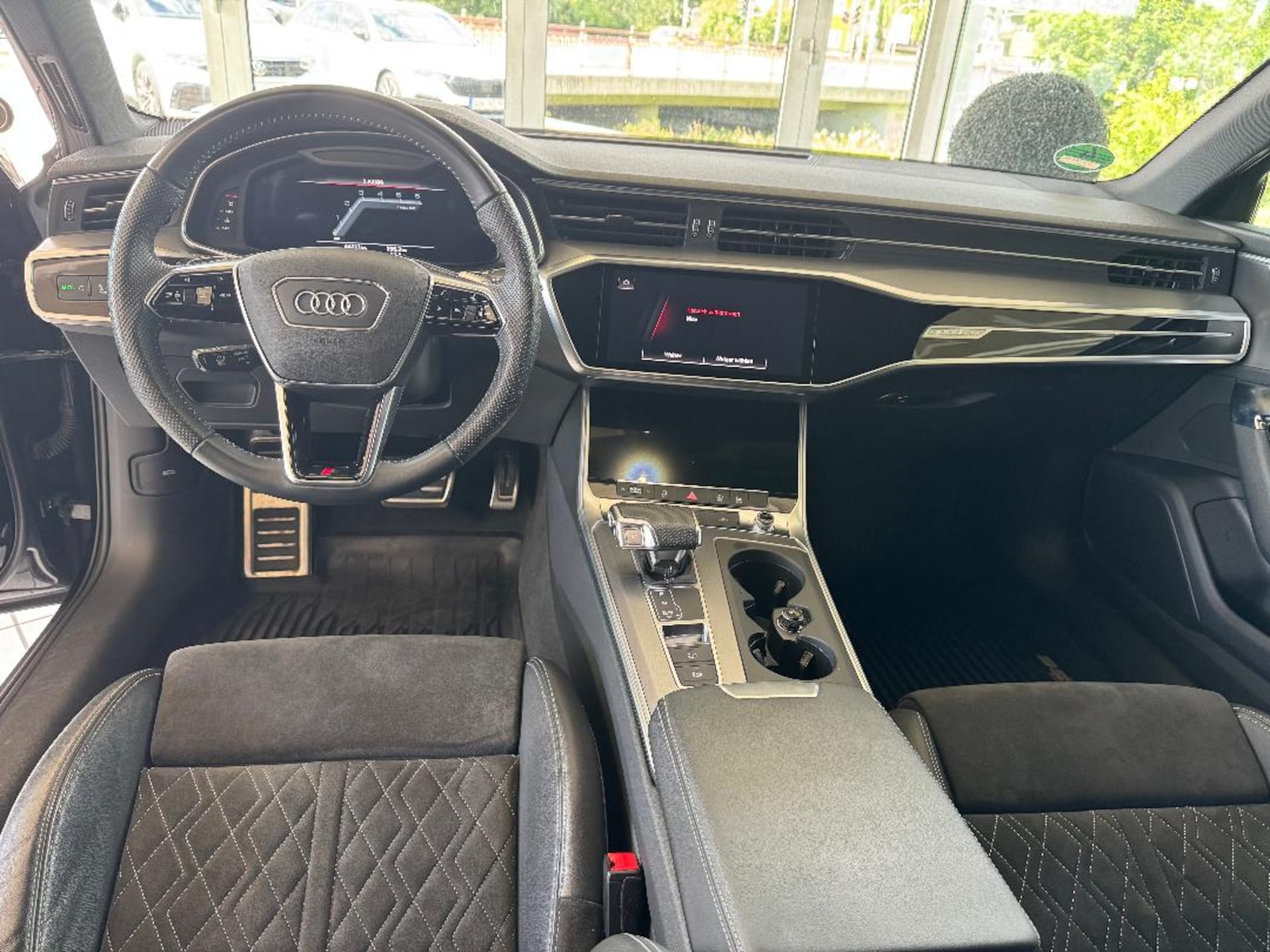 Audi S6 Avant