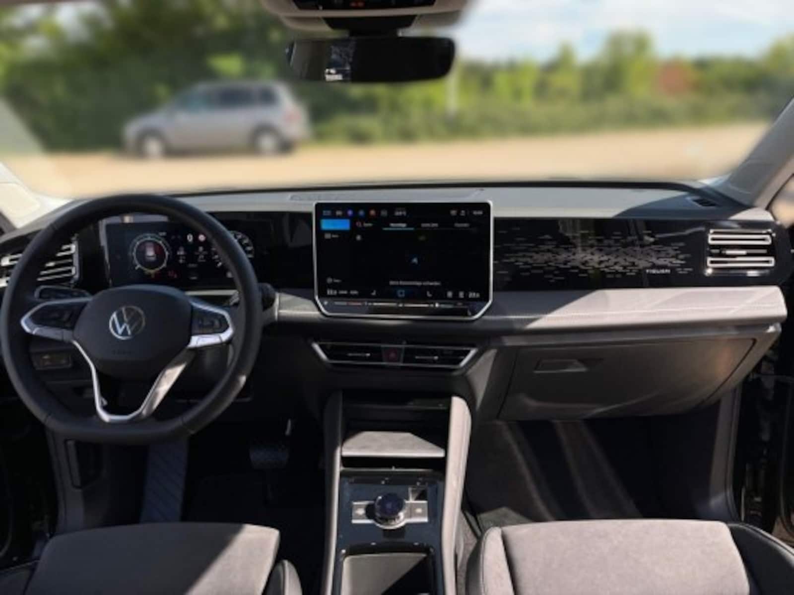 Volkswagen Tiguan – Bild 8