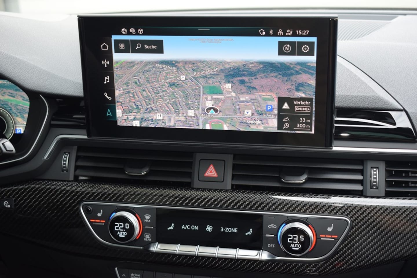 Bild über Audi A4 Avant S line 40 TDI quattro S tronic - für weitere Informationen kontaktieren Sie den Audi Partner