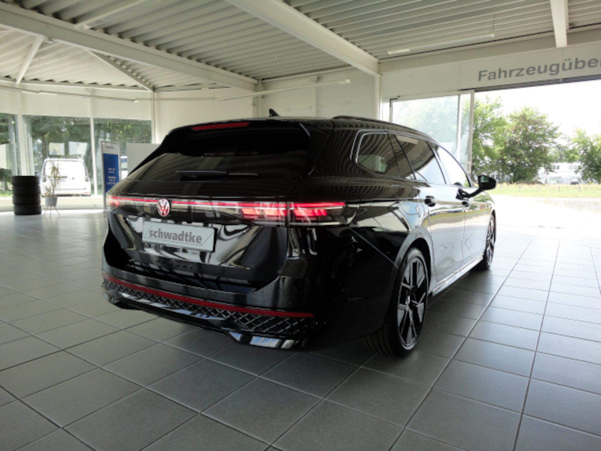 Volkswagen Passat Variant R-Line Edition