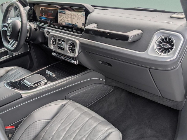 2025 Mercedes-Benz