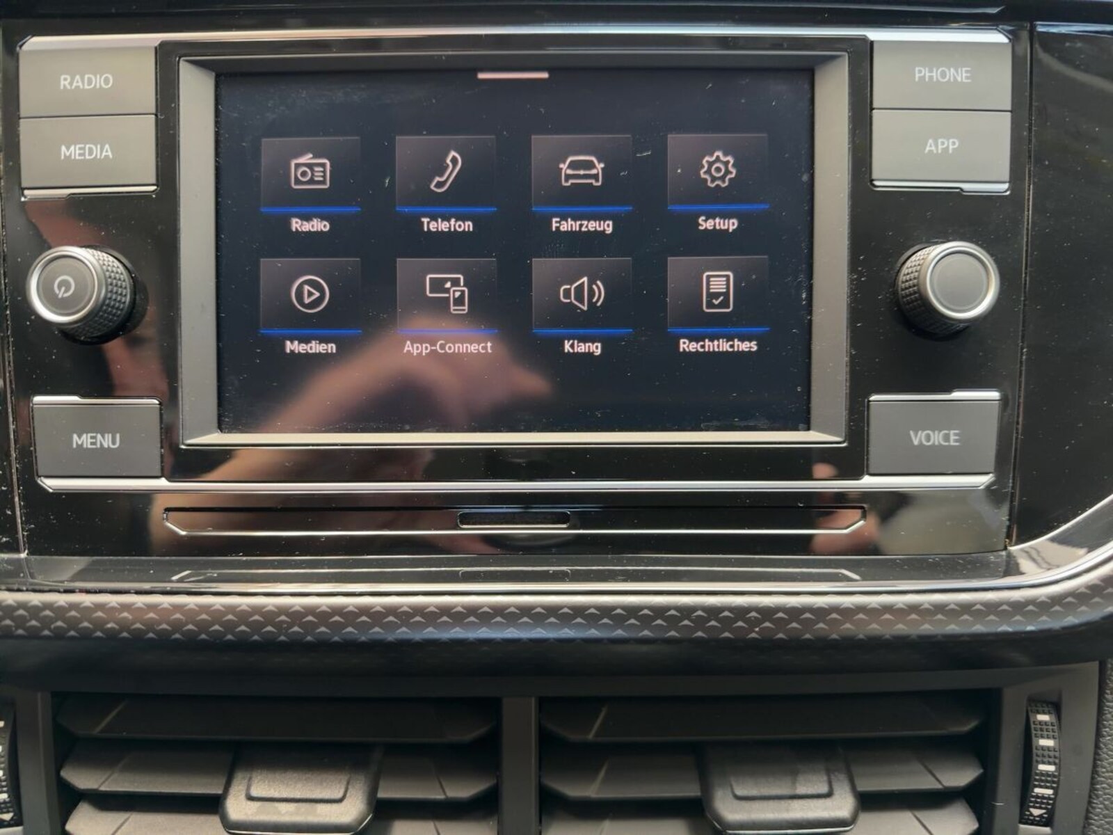 Volkswagen T-Cross – Bild 11