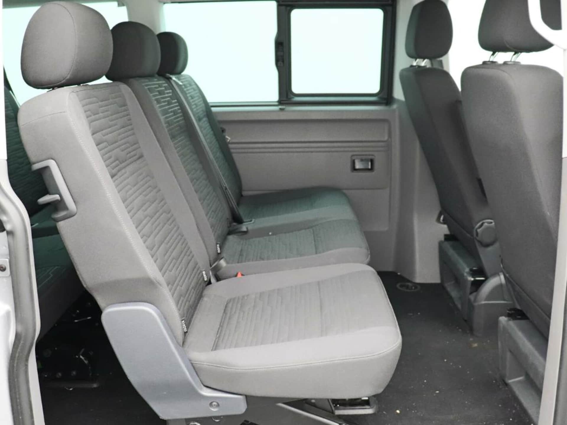 Volkswagen T6.1 Caravelle kurzer Radstand Comfortline