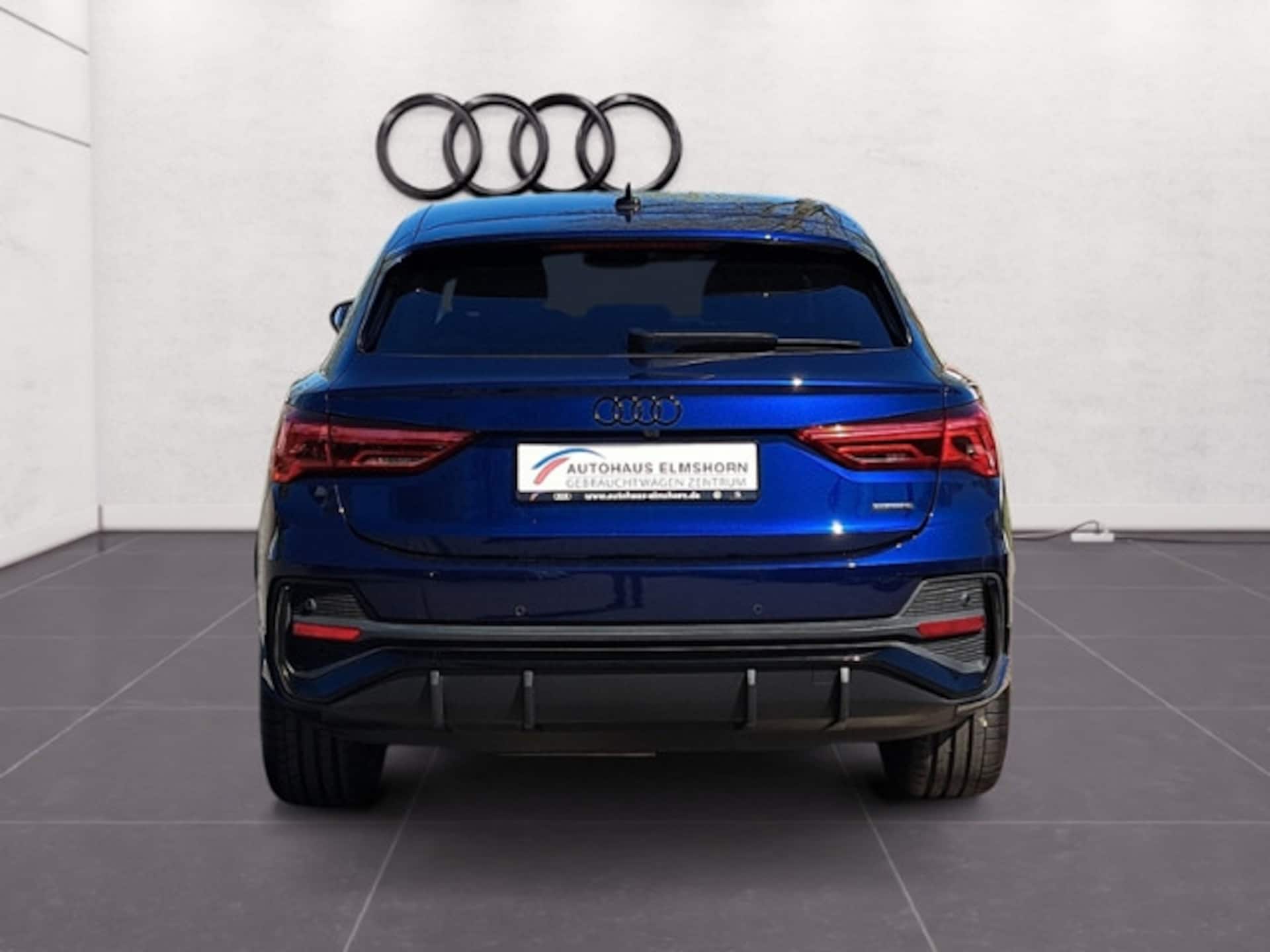 Audi Q3 Sportback S line