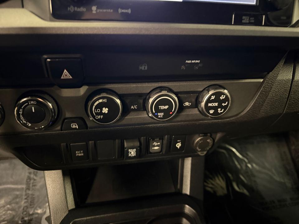 2019 Toyota Tacoma TRD Sport - Photo 22