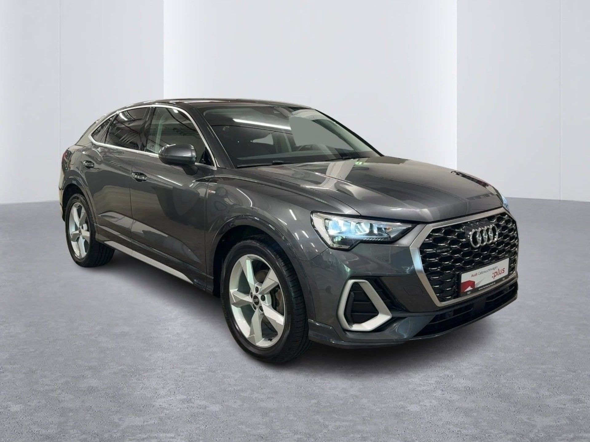 Audi Q3 Sportback S line