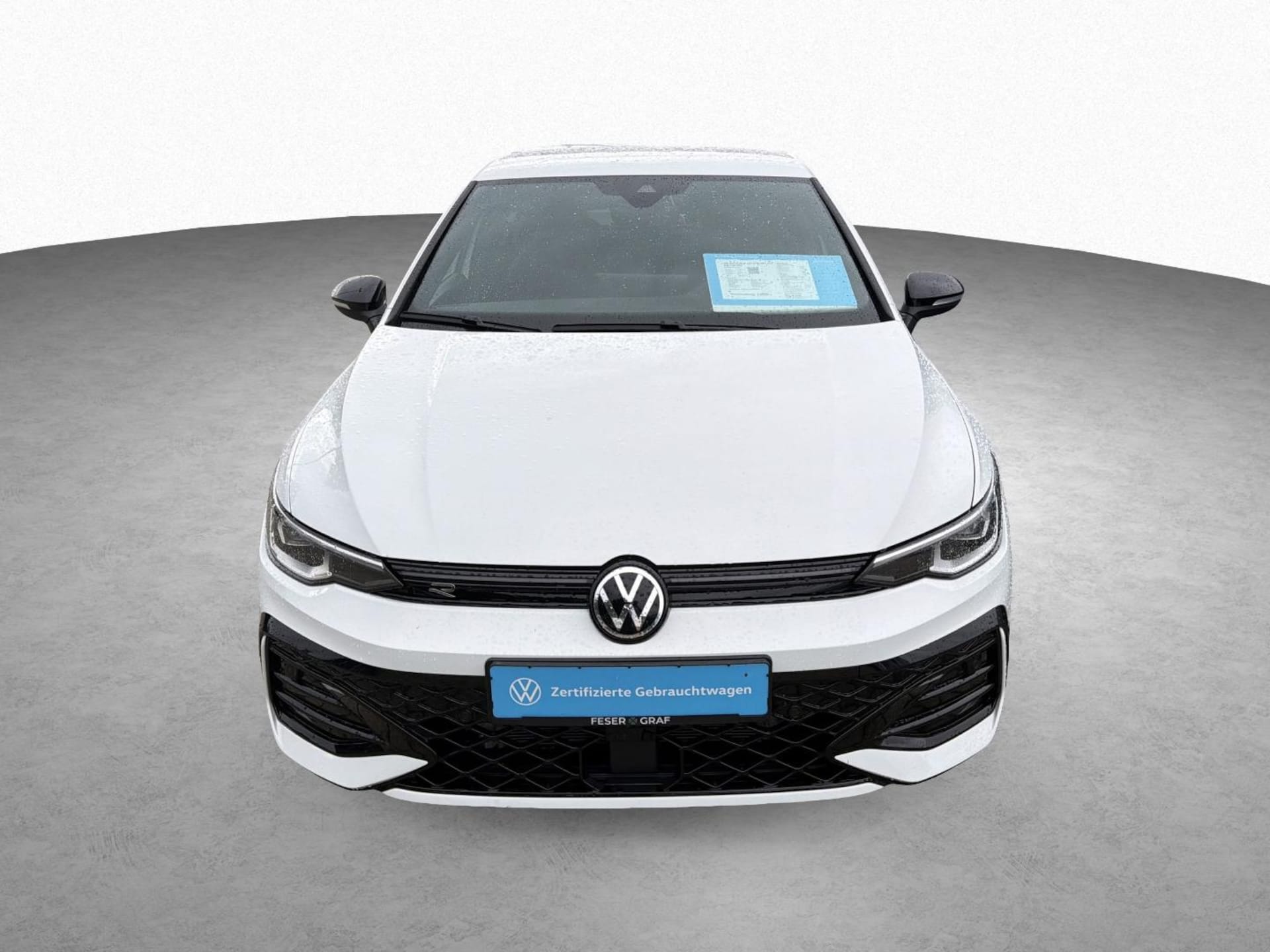 Volkswagen Golf R-Line