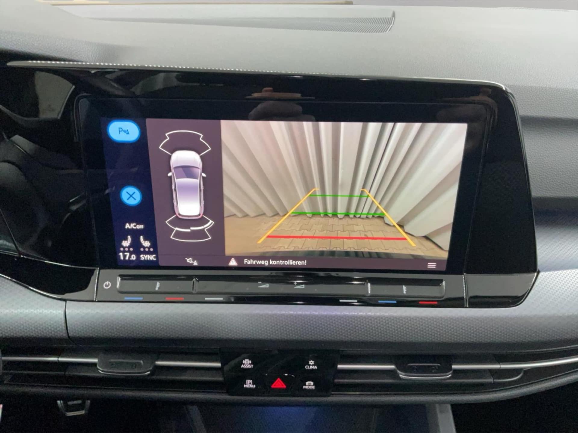 Volkswagen Golf Active