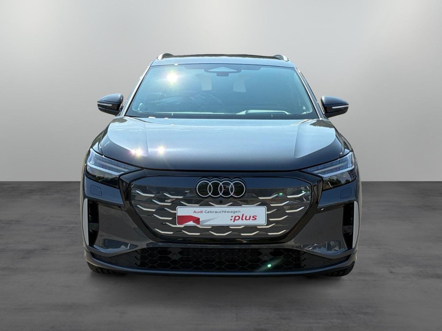 Bild über Audi Q4 SUV e-tron e-tron performance 210 kW - für weitere Informationen kontaktieren Sie den Audi Partner