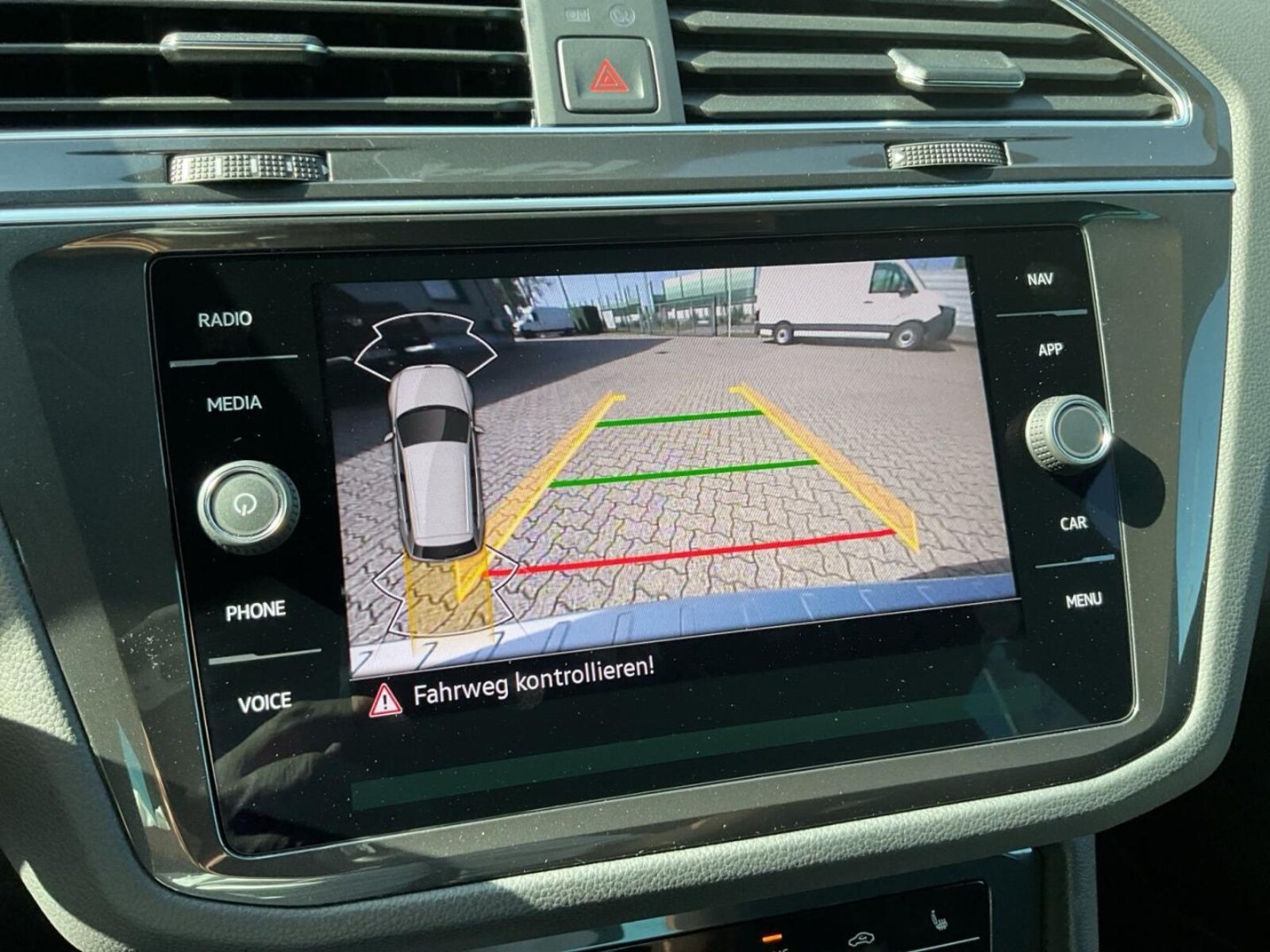 Volkswagen Tiguan – Bild 22