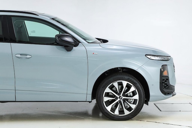 2026 Audi Q3 Base - Photo 24
