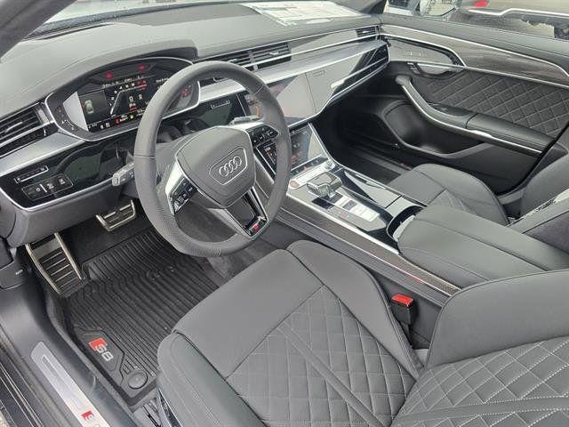 2025 Audi S8 Base - Photo 12
