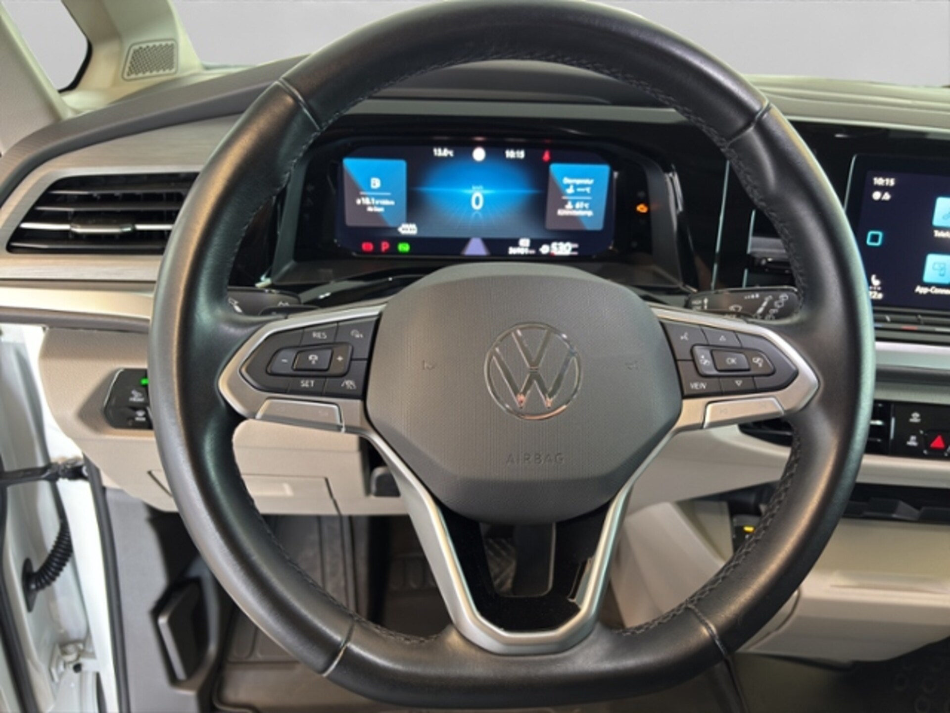 Volkswagen Multivan Life