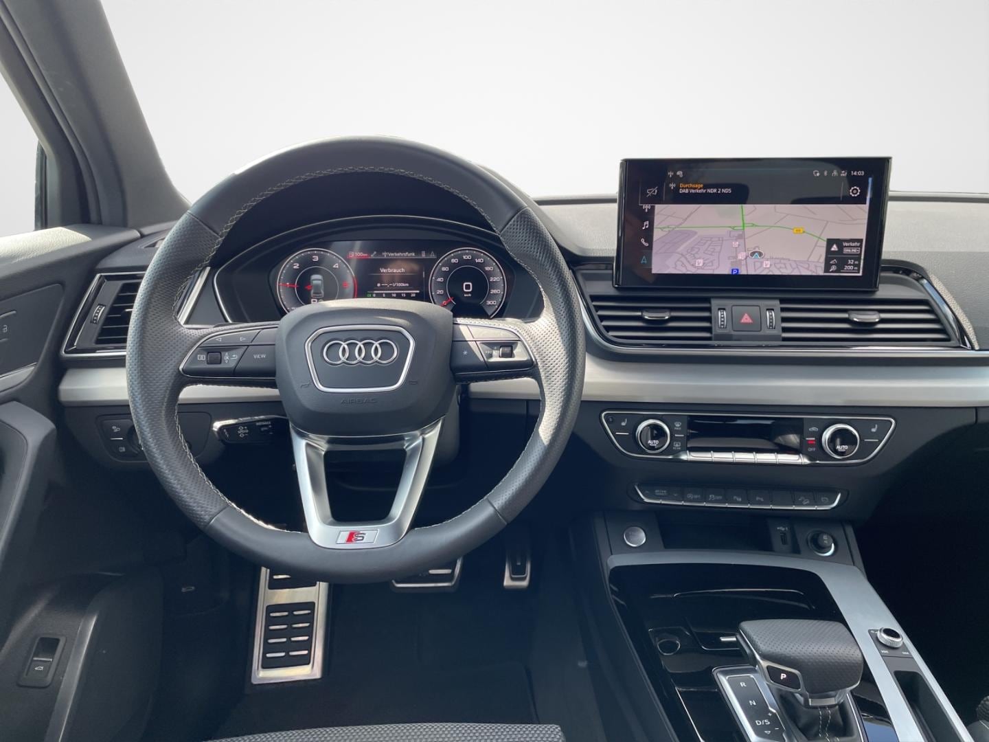 Bild über Audi Q5 40 TDI quattro S tronic - für weitere Informationen kontaktieren Sie den Audi Partner