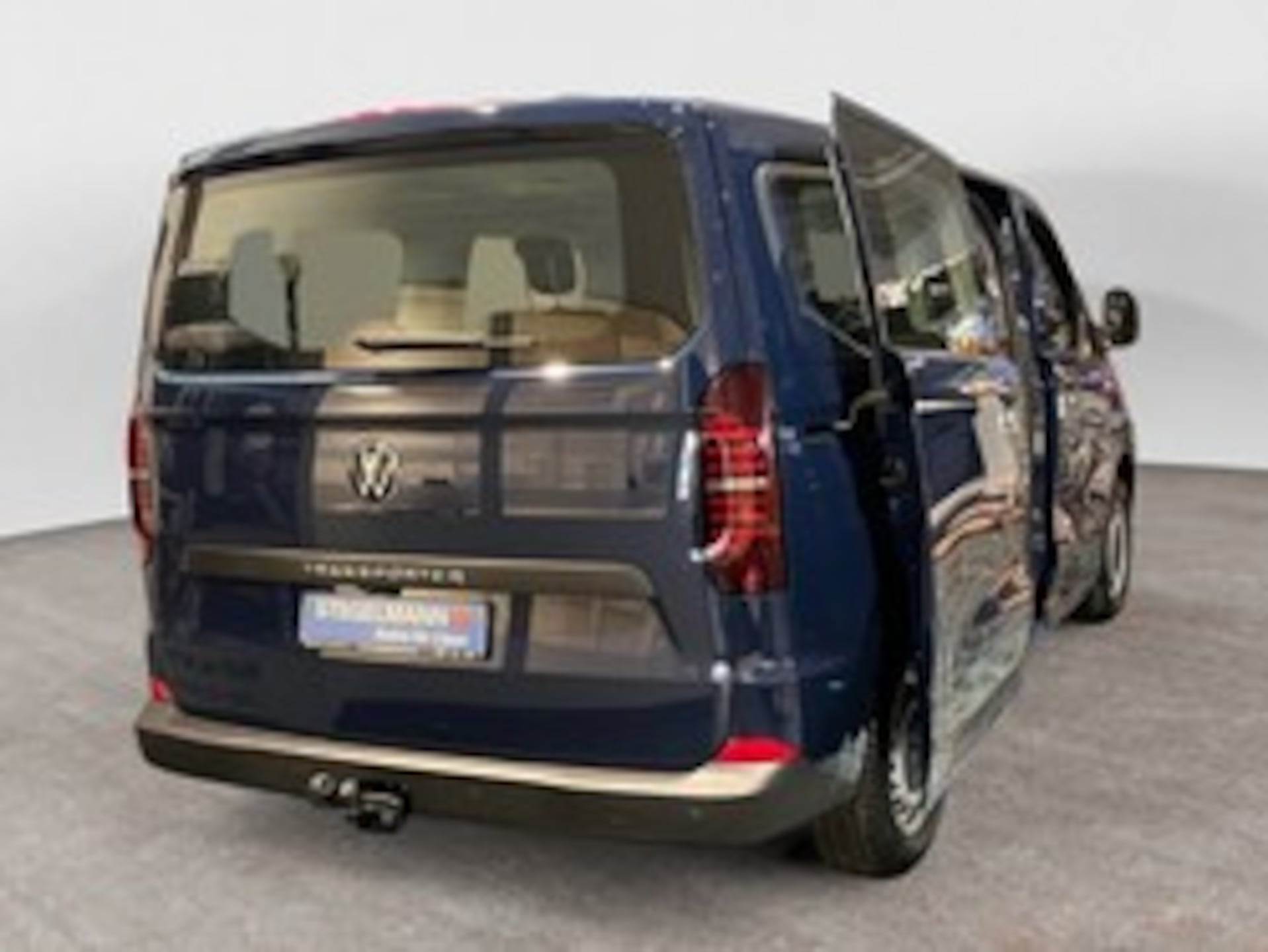 Volkswagen Transporter Kombi kurzer Radstand