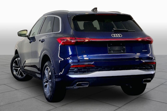 2025 Audi Q5 Premium - Photo 12