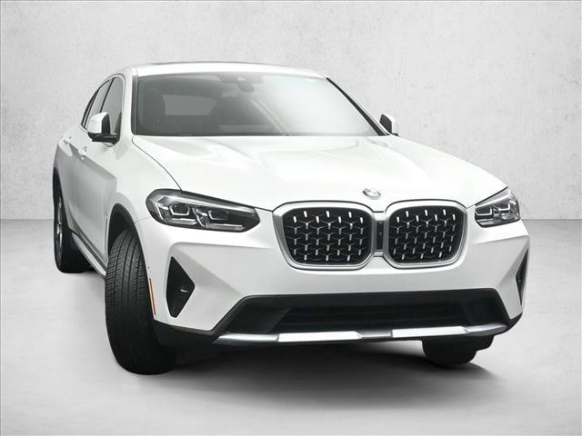 2023 BMW X4