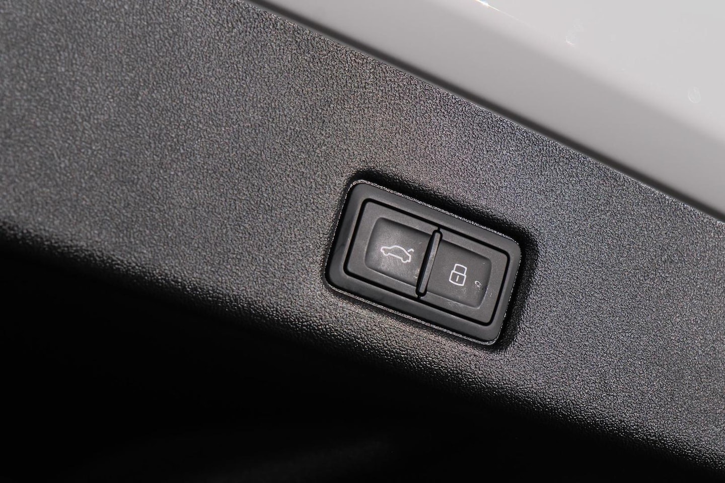 Image about Audi Q5 SUV TDI quattro 150 kW sport