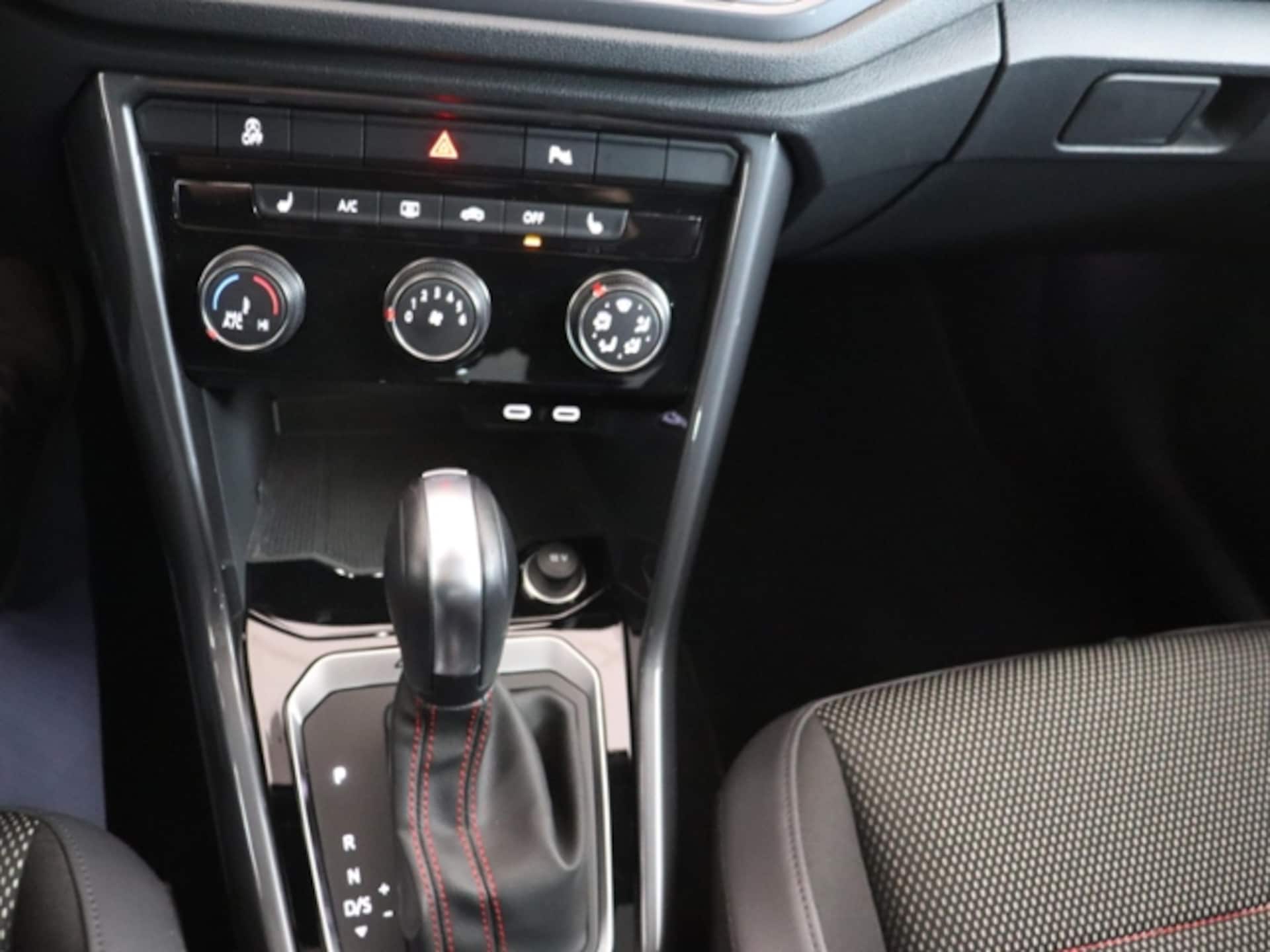 Volkswagen T-Roc Sport