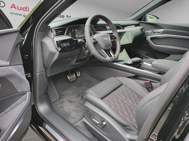 Bild über Audi Q8 Sportback e-tron Black Edition 55 e-tron quattro 300,00 kW - for more details contact your dealer