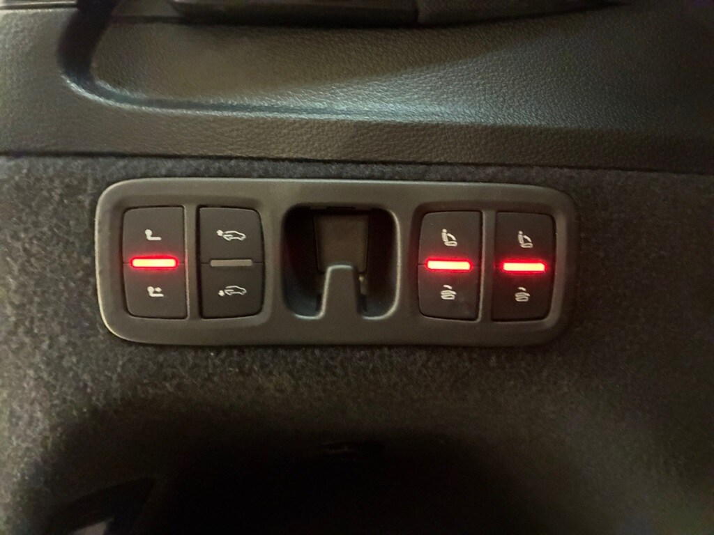 Bild som visar&nbsp;Audi Q7 SUV&nbsp;Q7 SUV 50 TDI quattro S line 286 hk tiptronic - för mer information kontakta din Audi Partner