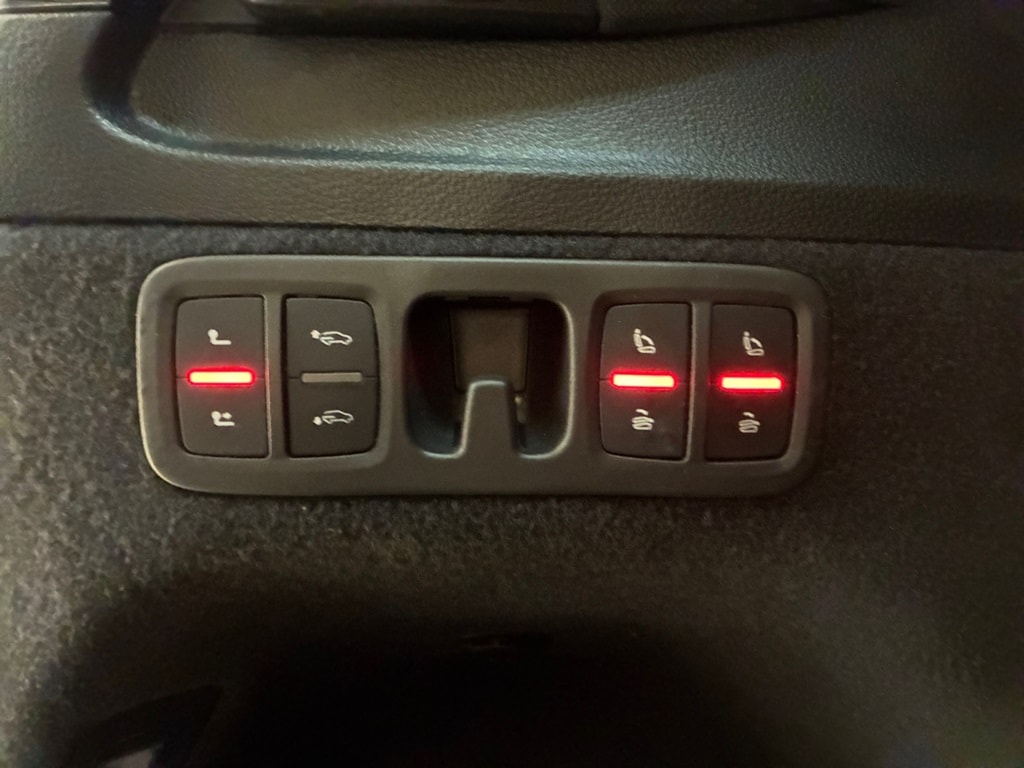 Bild som visar Audi Q7 SUV Q7 SUV 50 TDI quattro S line 286 hk tiptronic - för mer information kontakta din Audi Partner