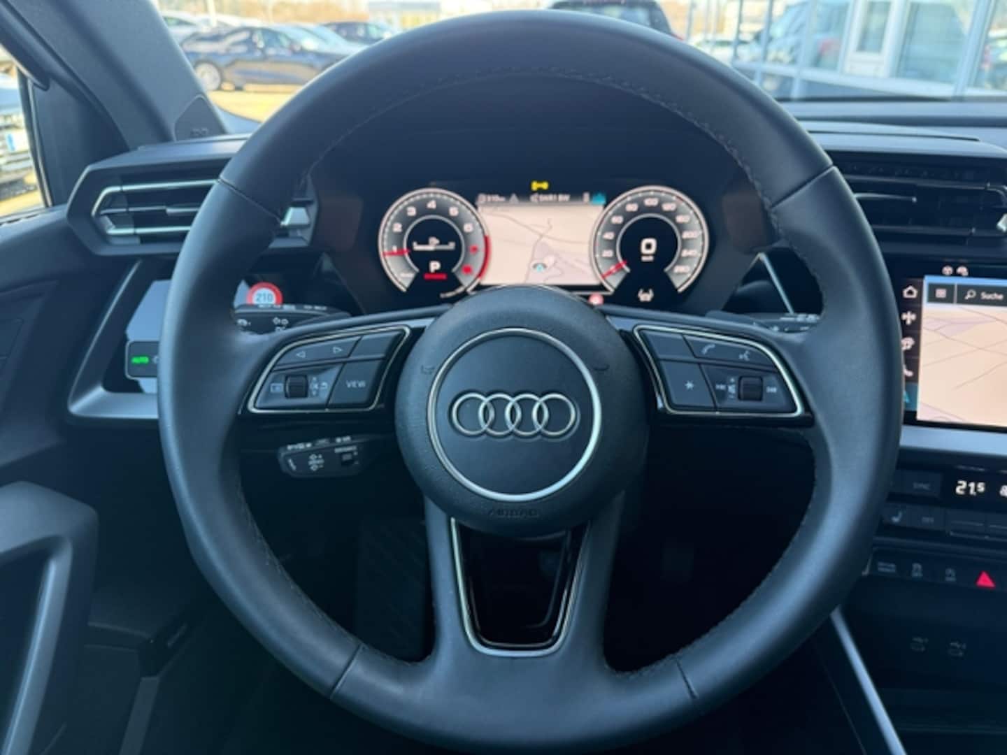 Bild über Audi A3 Sportback S line 35 TFSI S tronic - für weitere Informationen kontaktieren Sie den Audi Partner