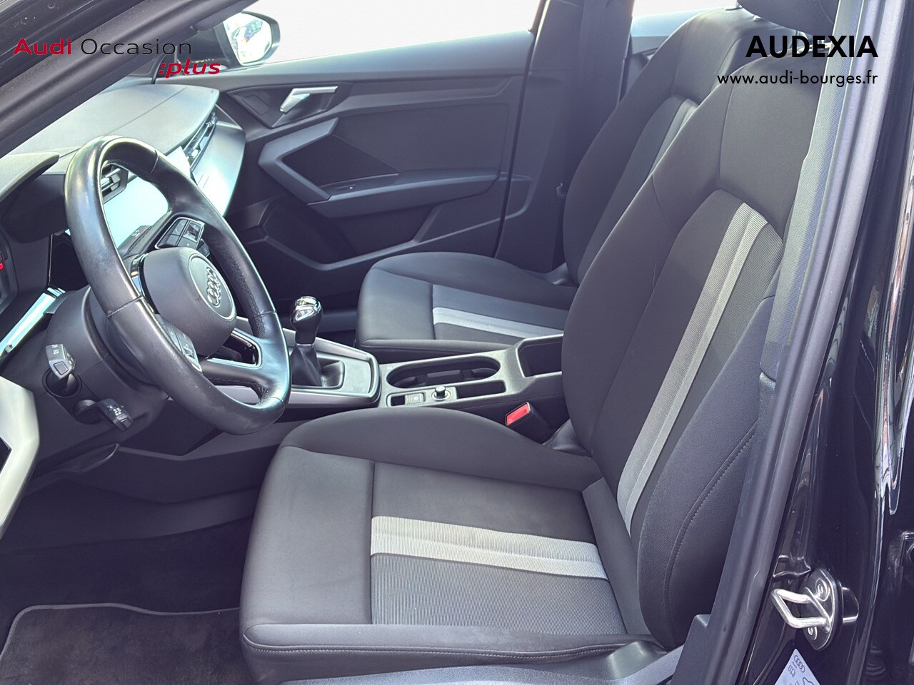 Image about Audi A3 Berline Design Luxe 30 TFSI 81 kW (110 ch) 6 vitesses