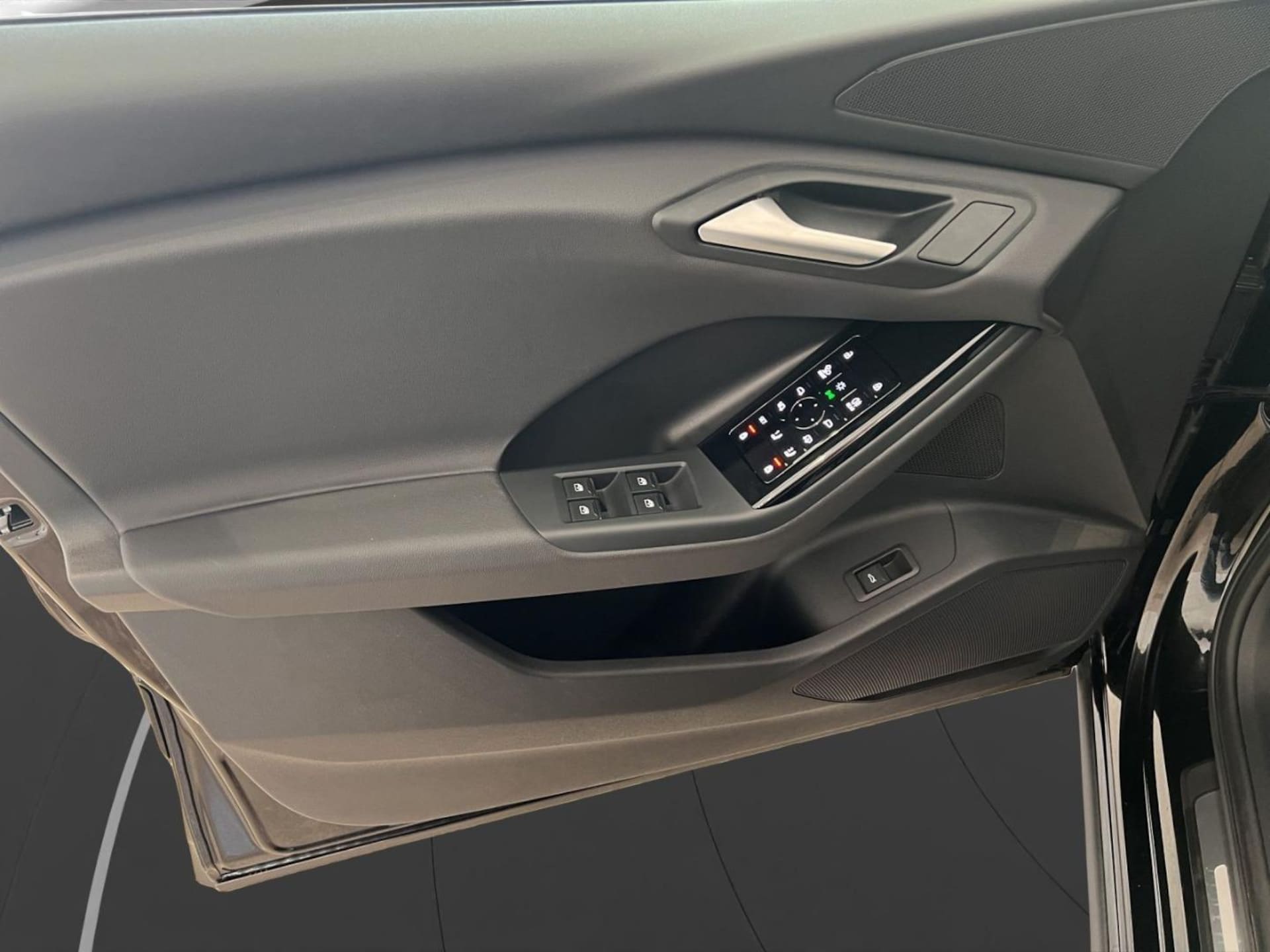 Audi Q6 SUV e-tron