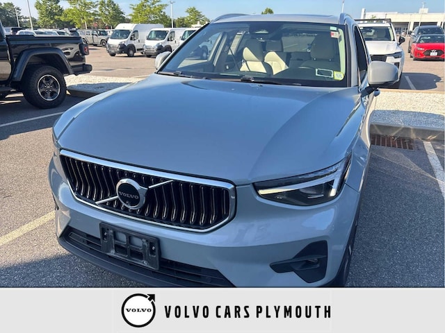 2024 Volvo XC40