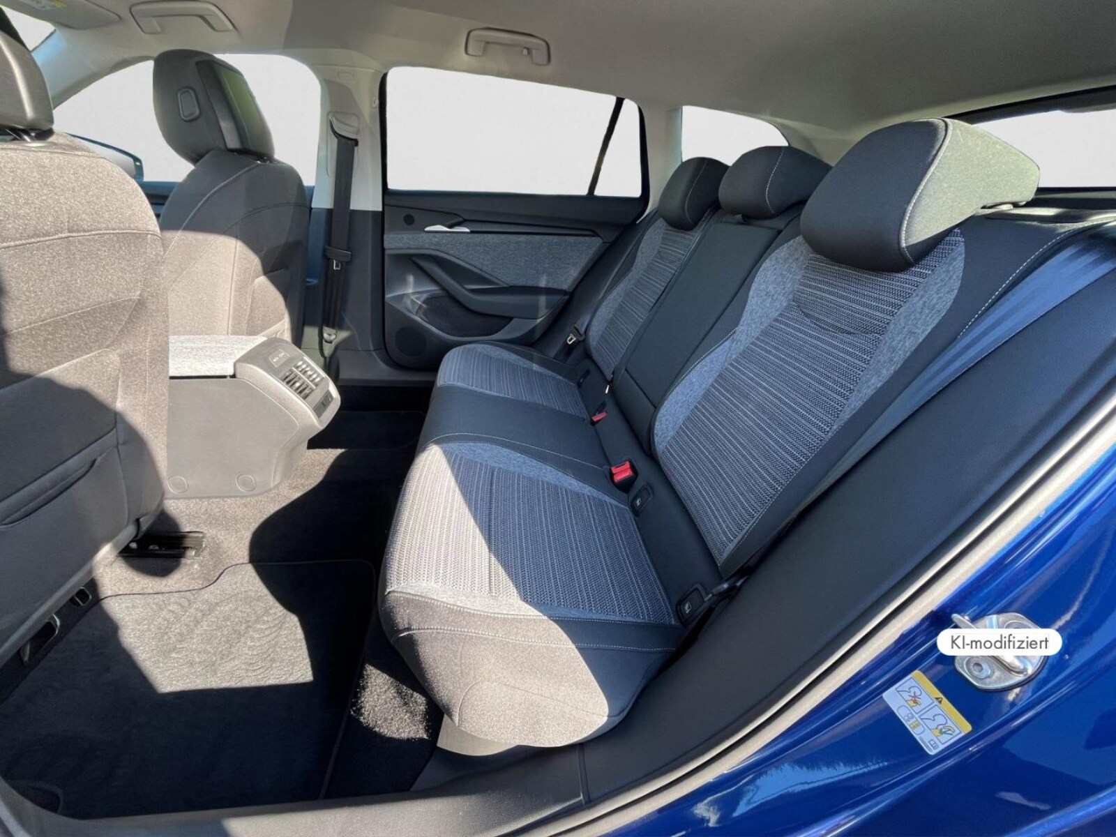 Škoda Superb Combi – Bild 14
