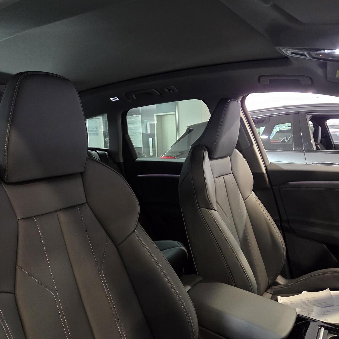 Image about Audi Q6 SUV e-tron e-tron