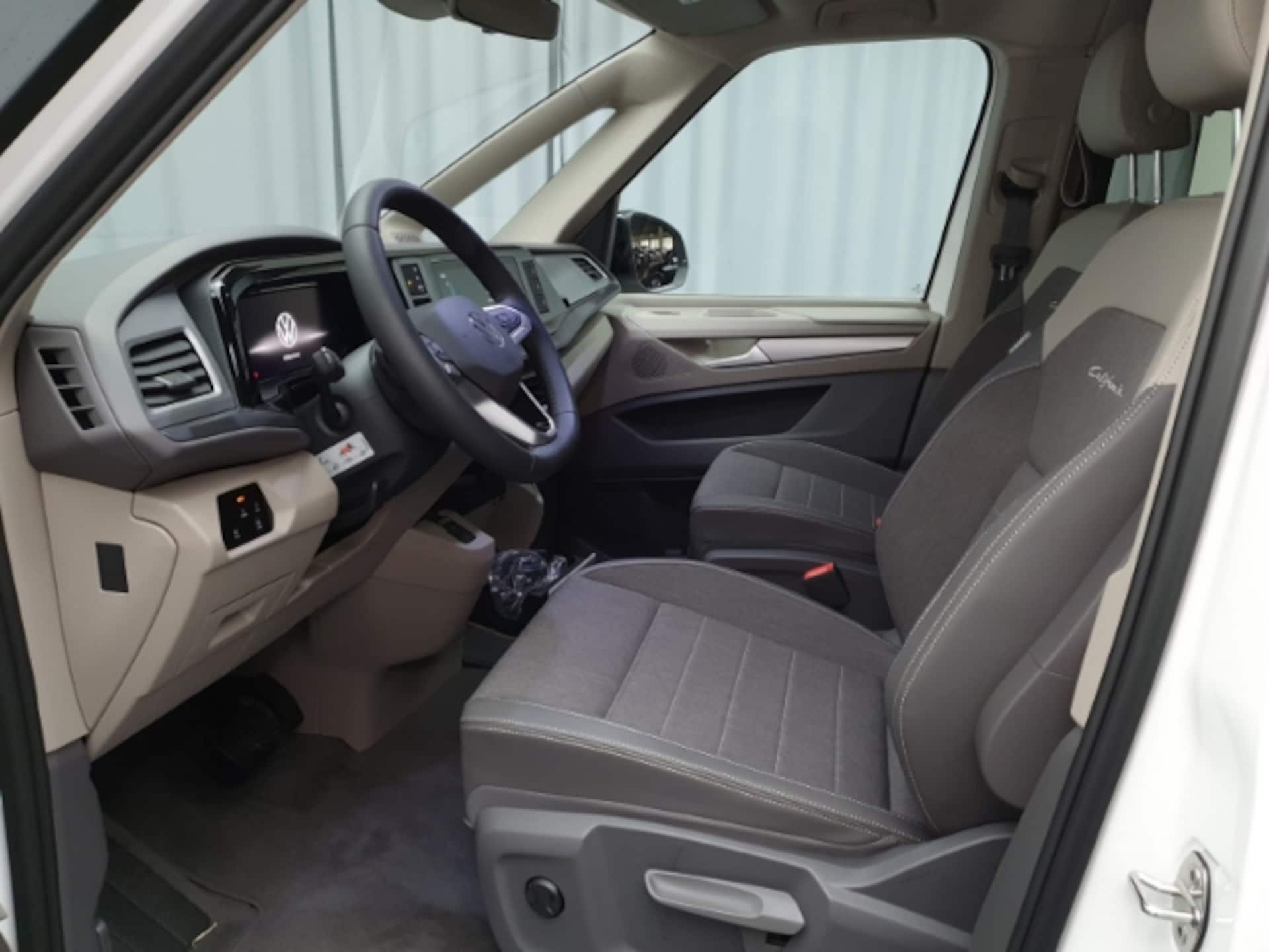 Volkswagen California Coast