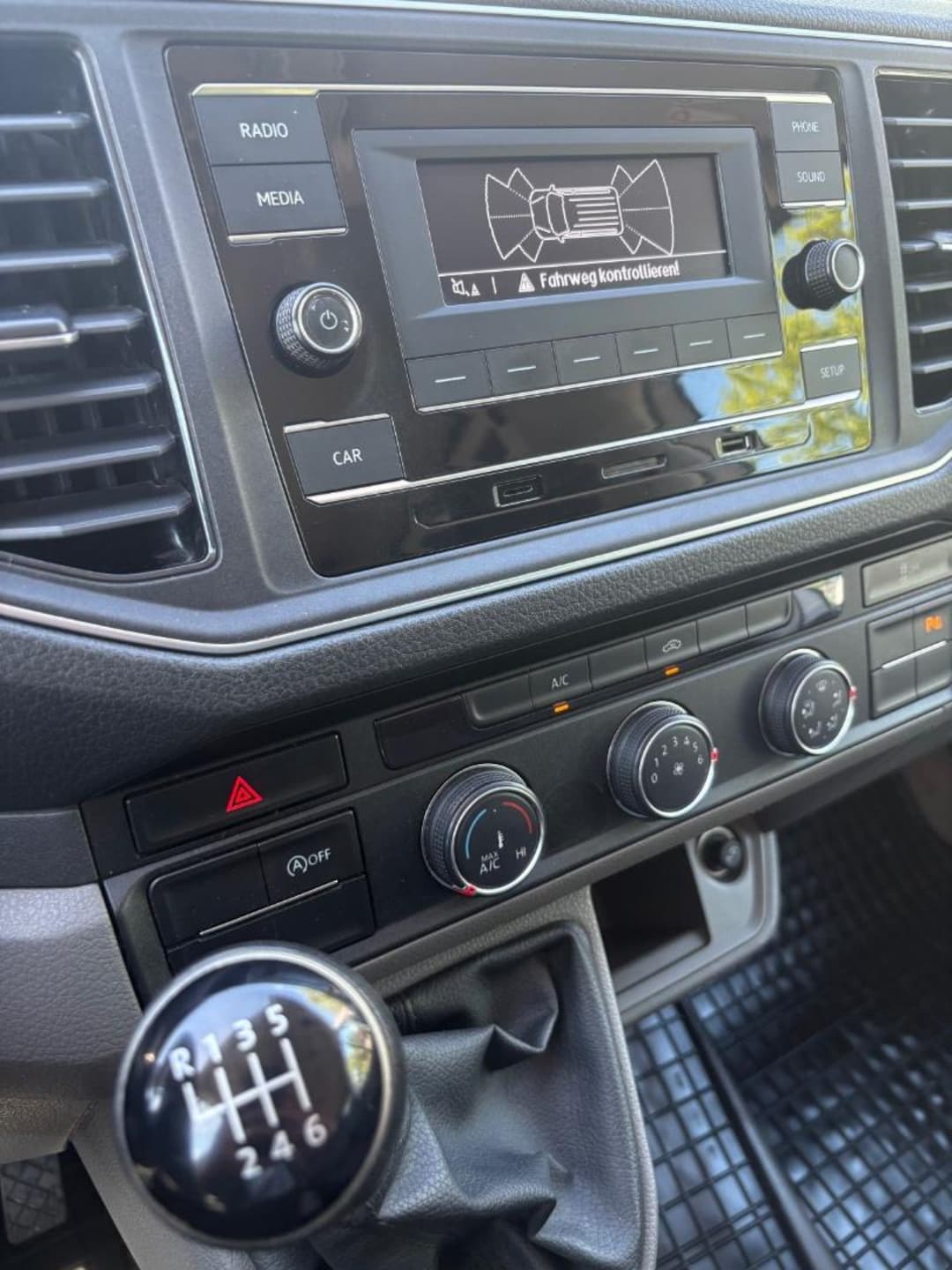 Volkswagen Crafter Kasten mittlerer Radstand