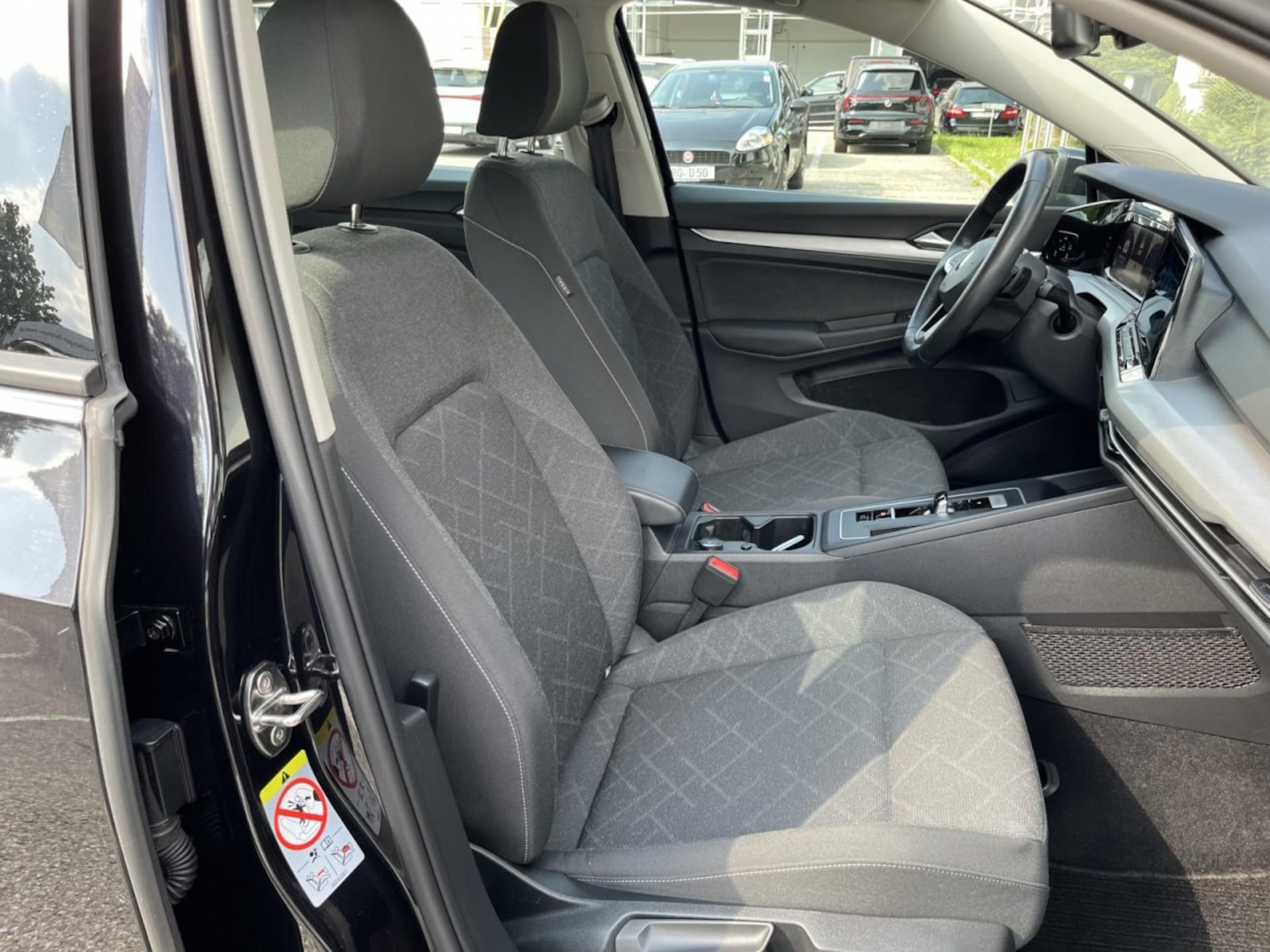 Volkswagen Golf Variant Life