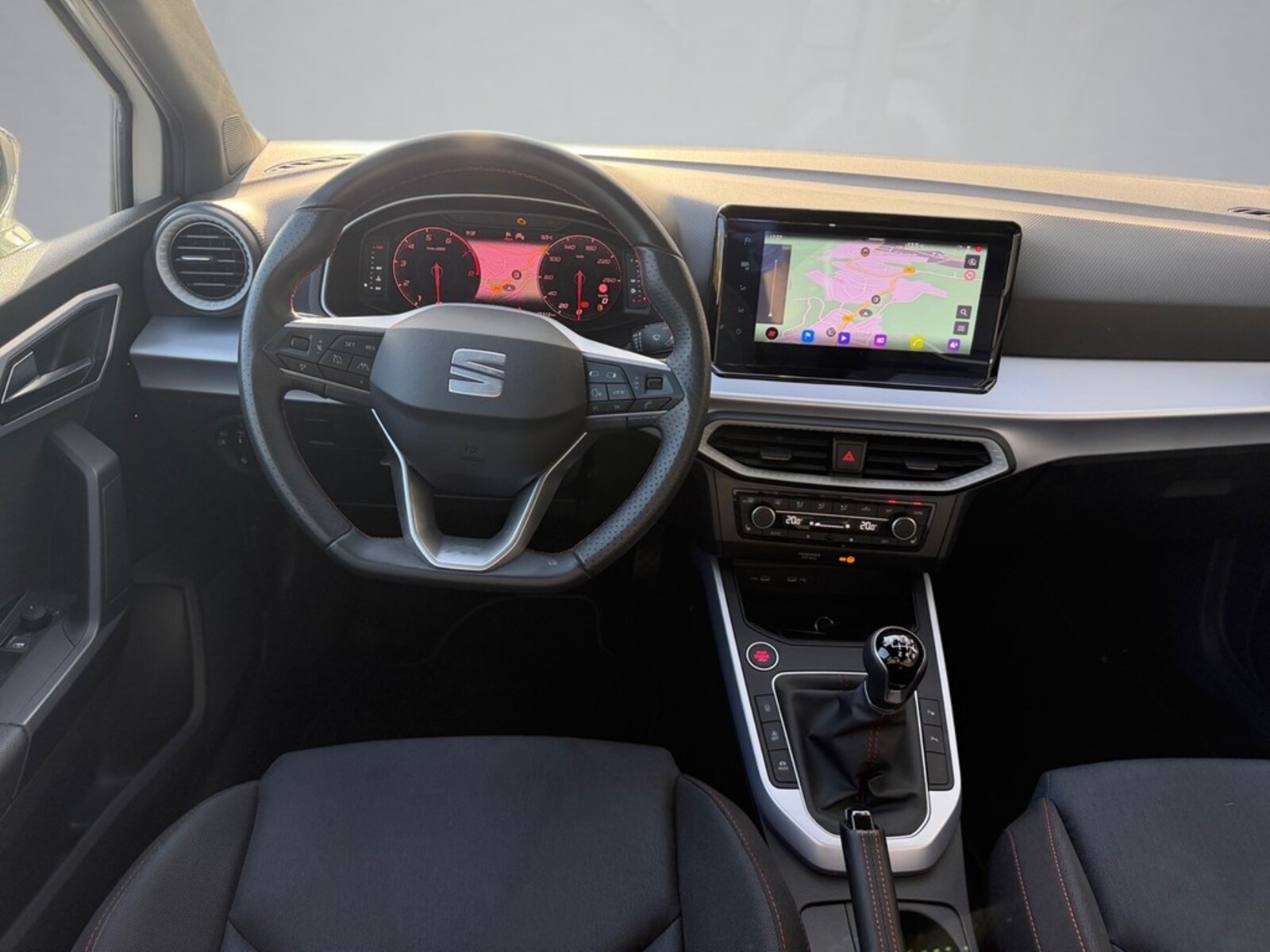 SEAT Arona – Bild 10