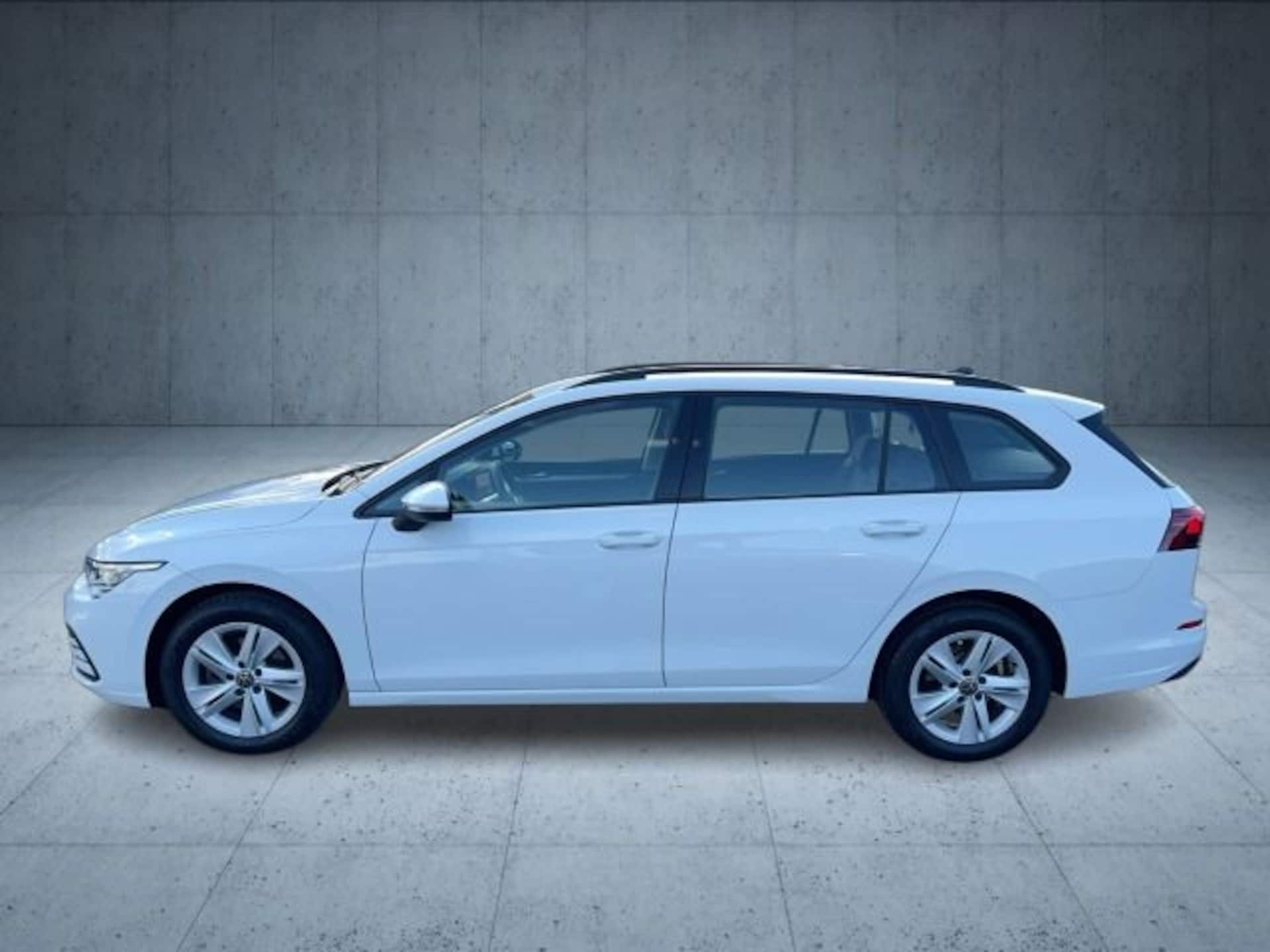 Volkswagen Golf Variant Life