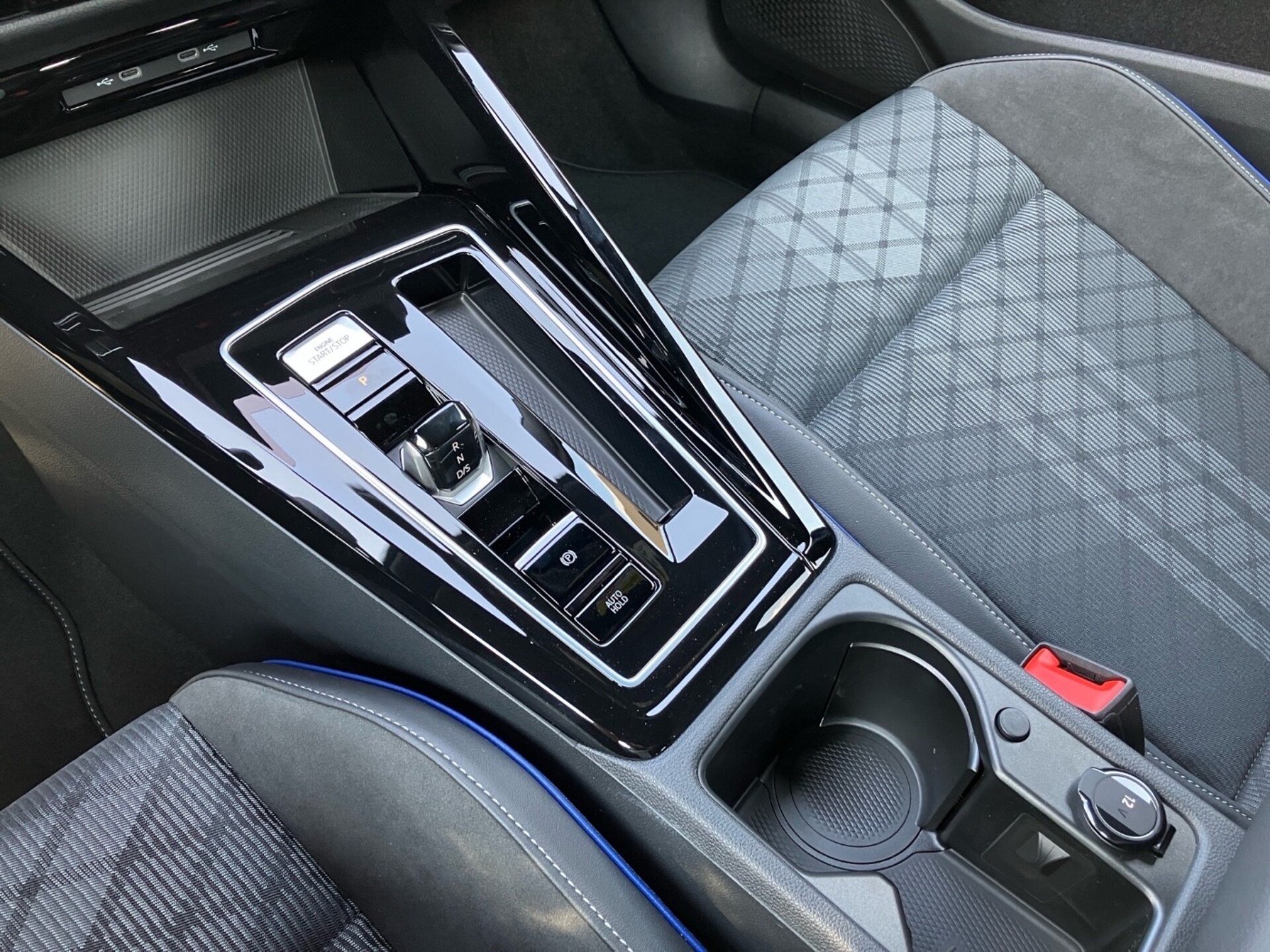 Volkswagen Golf Variant R-Line
