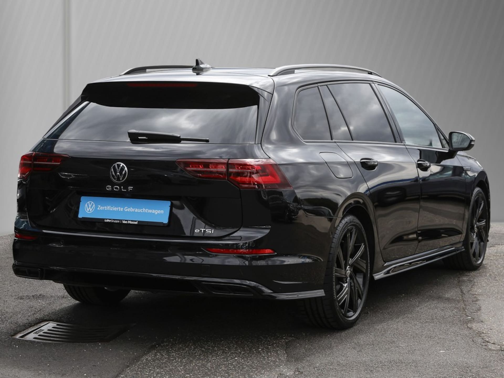 Volkswagen Golf Variant R-Line