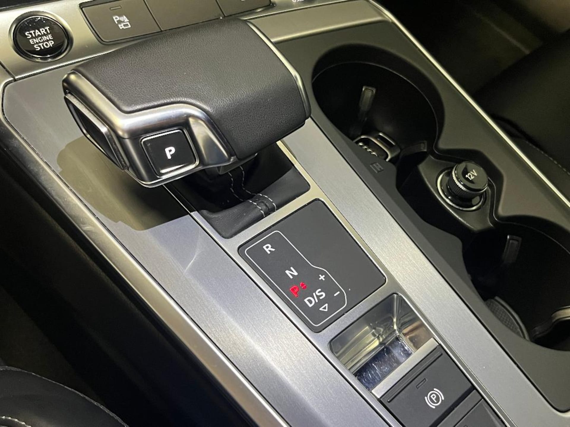Audi A6 Avant S line