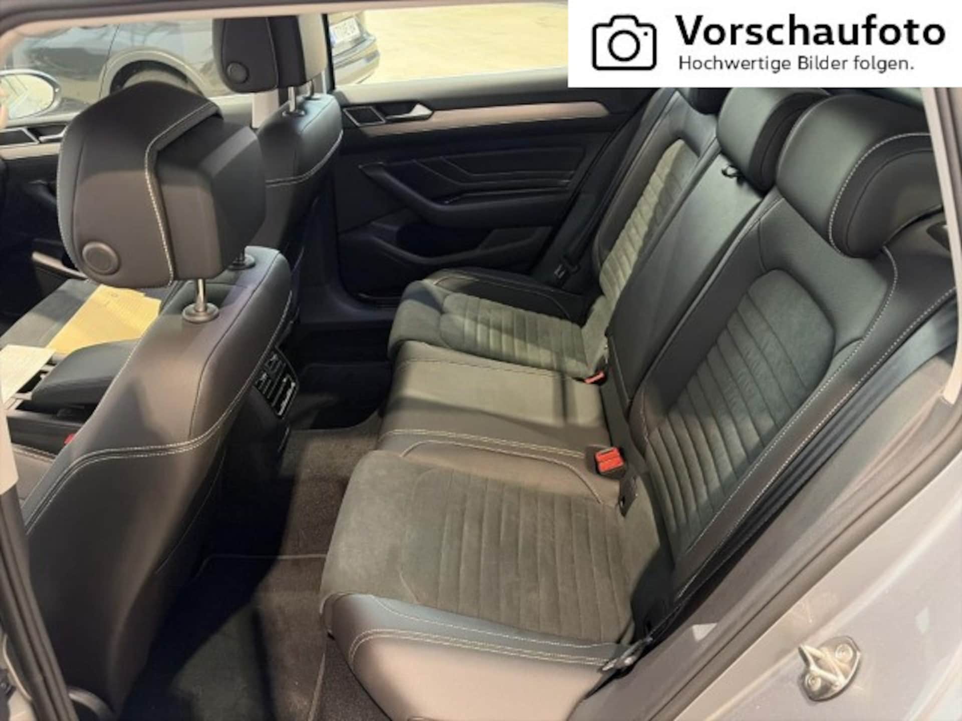Volkswagen Passat Variant Elegance