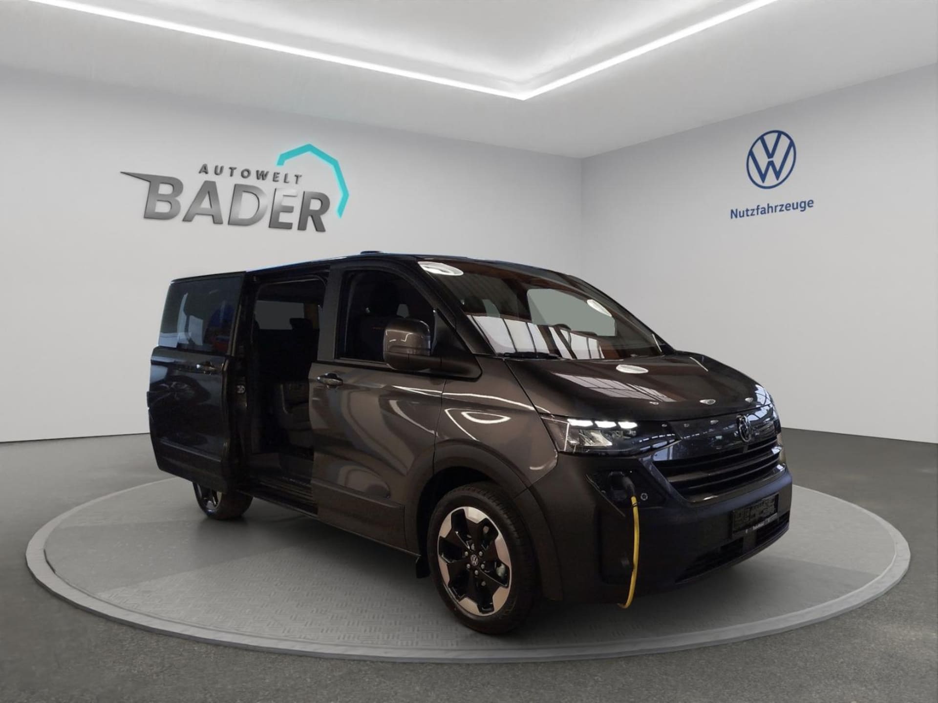 Volkswagen e-Caravelle Life