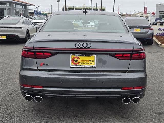 2025 Audi S8 Base - Photo 37