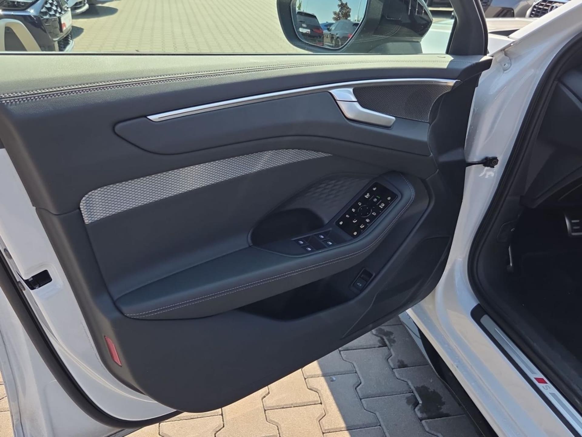 Audi A6 Limousine