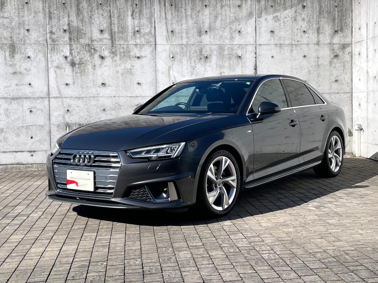 Audi A4 Sedan